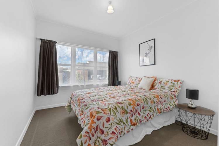 1/111 Tui Road Papatoetoe_12