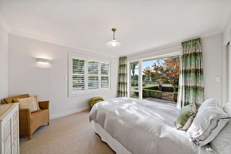 286 Seagrove Road Waiau Pa_14