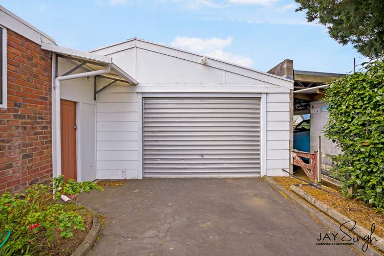 11 North Road Clevedon_16