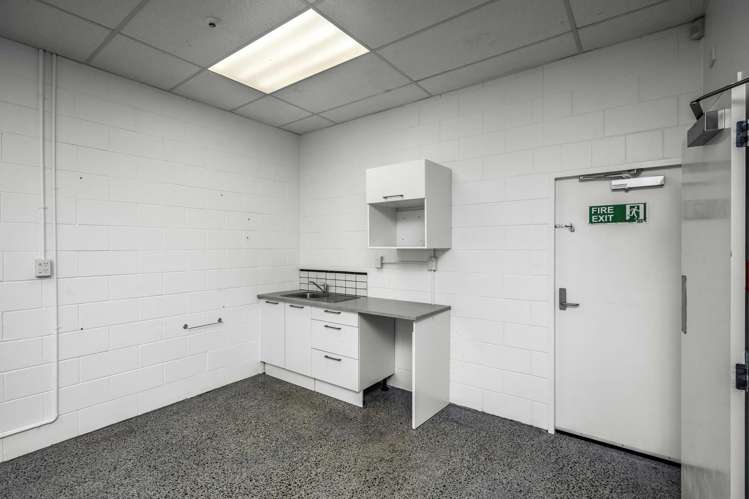 3/28 The Avenue Albany_10