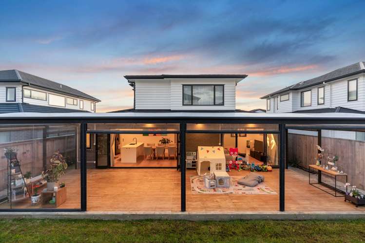 3 Yulia Road Flat Bush_24