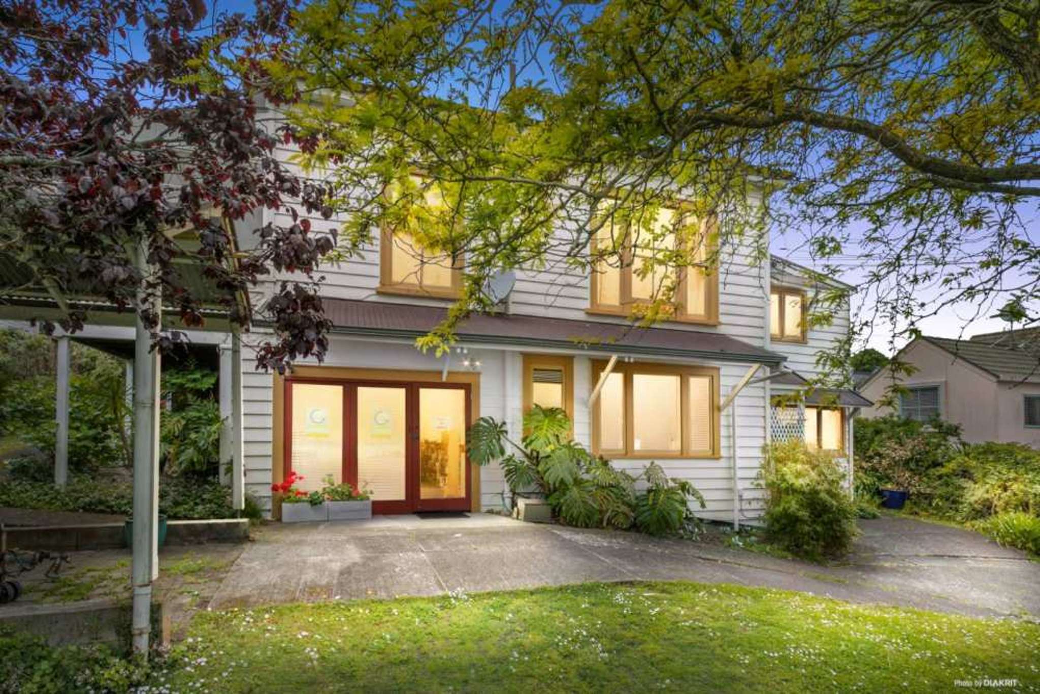 Historic St Heliers home, and huge section, for sale