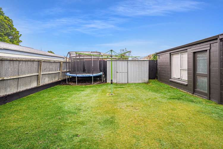 65 Oakley Crescent Hornby_16