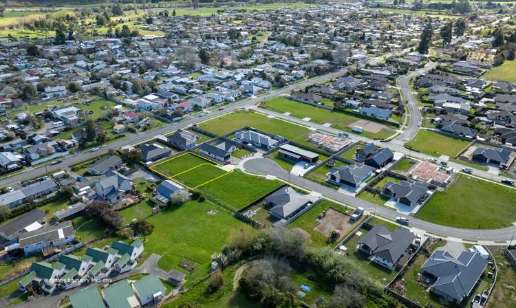 21A & 21B Louden Place Wakefield_7