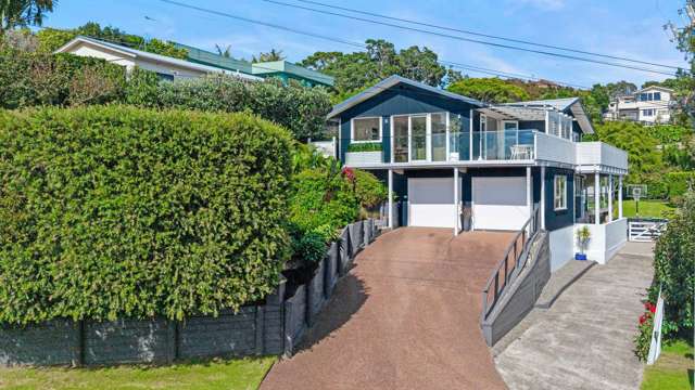 Elevated Manly Coastal Living | Renovated | Sea Views