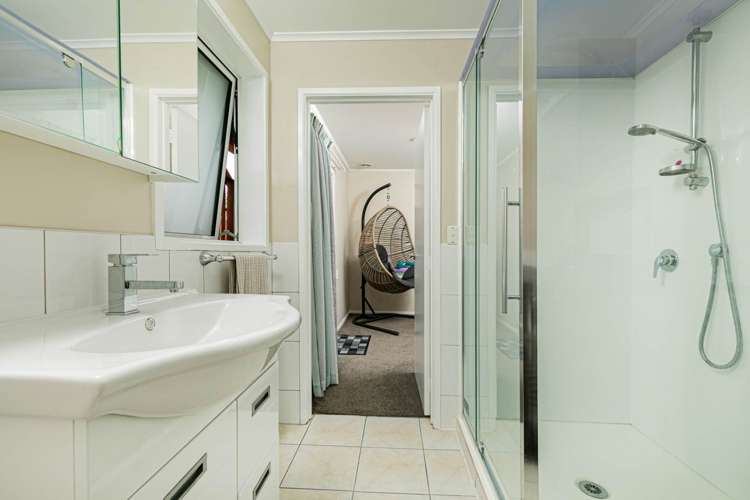 46 Carlisle Road Browns Bay_9