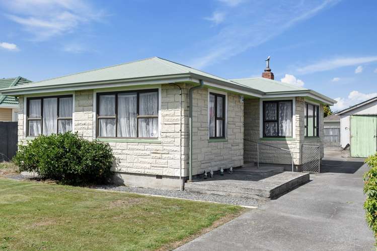 21 Wycola Avenue Hei Hei_3