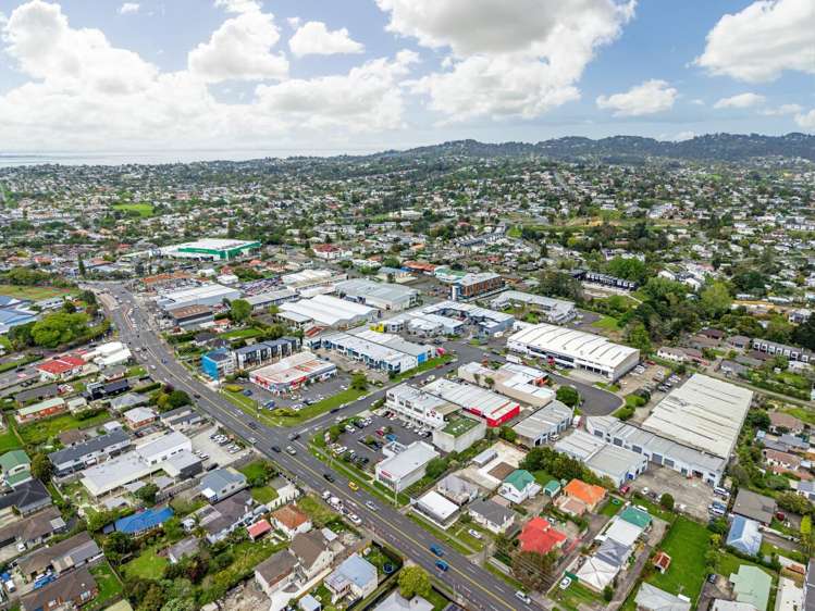 6/4038 Great North Road Glen Eden_15