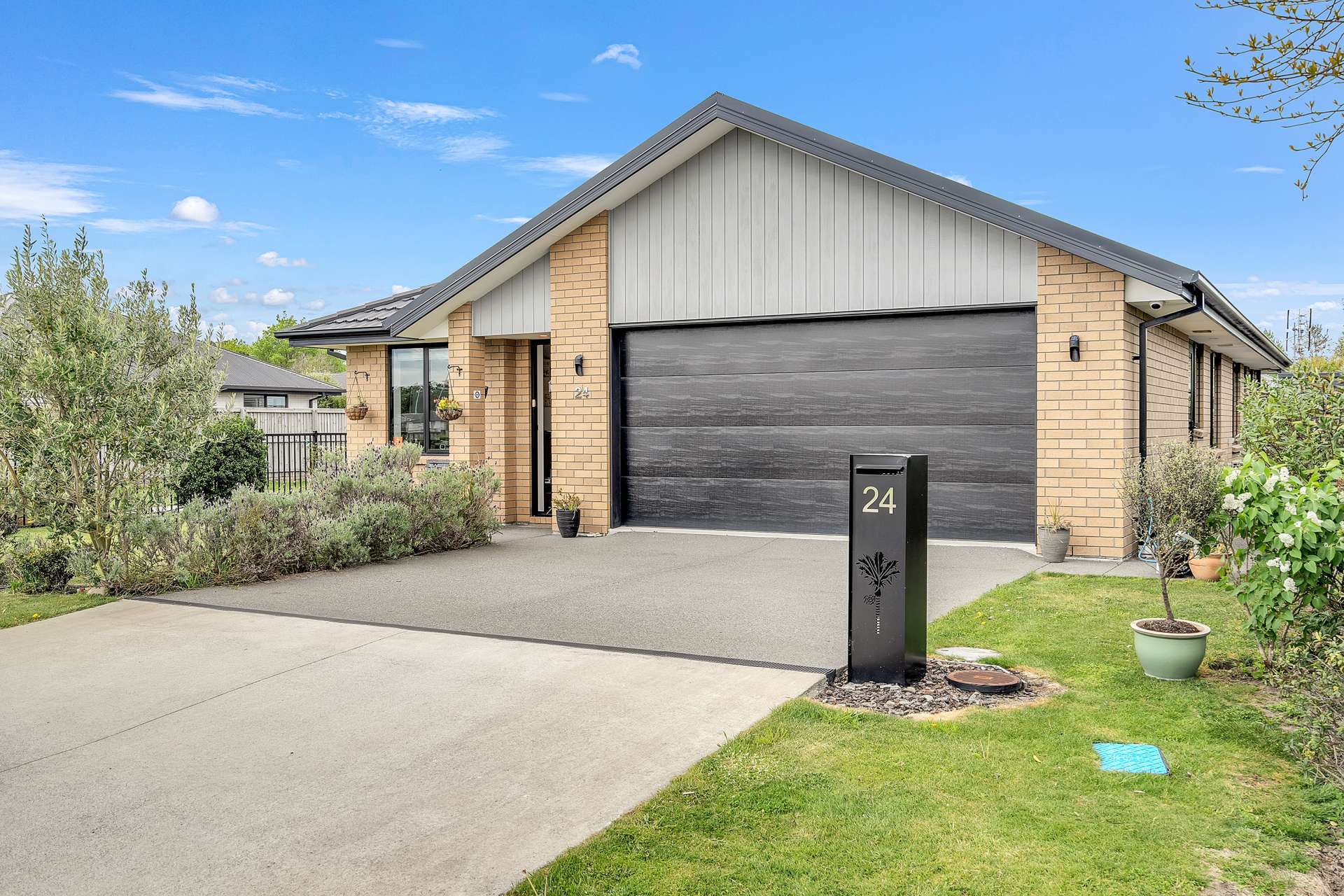 24 Shrimpton Ave Woodend_0