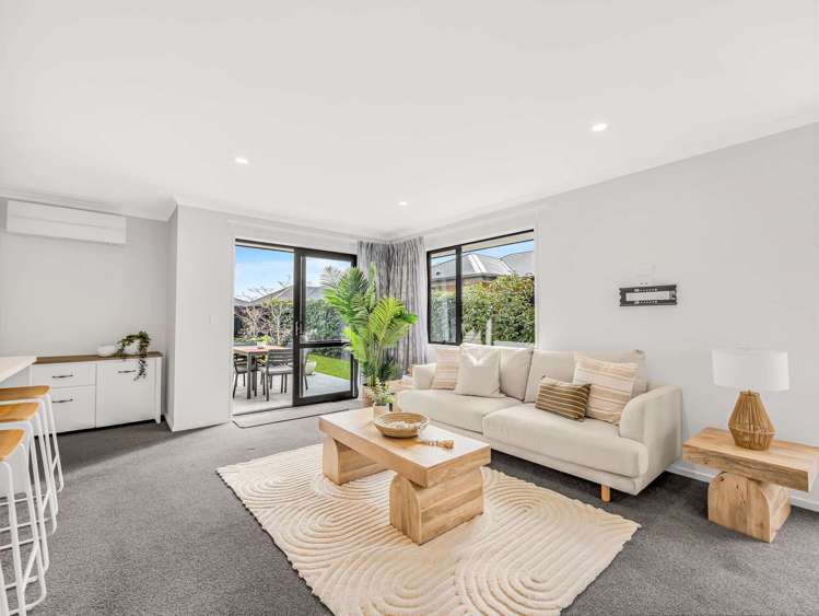 8 Tara Crescent Woodend_5