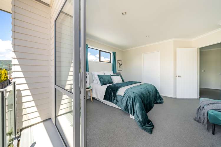 28 Latimer Way Petone_19