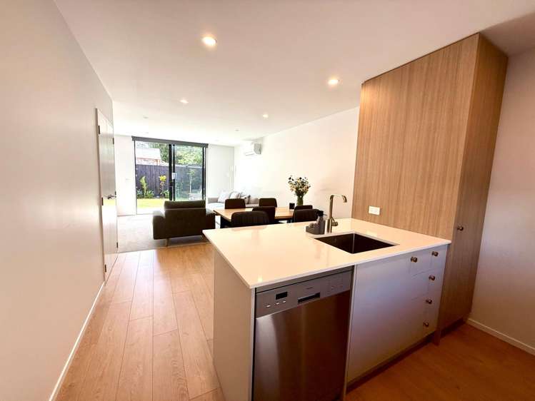  6/90 Holly Road Saint Albans_7