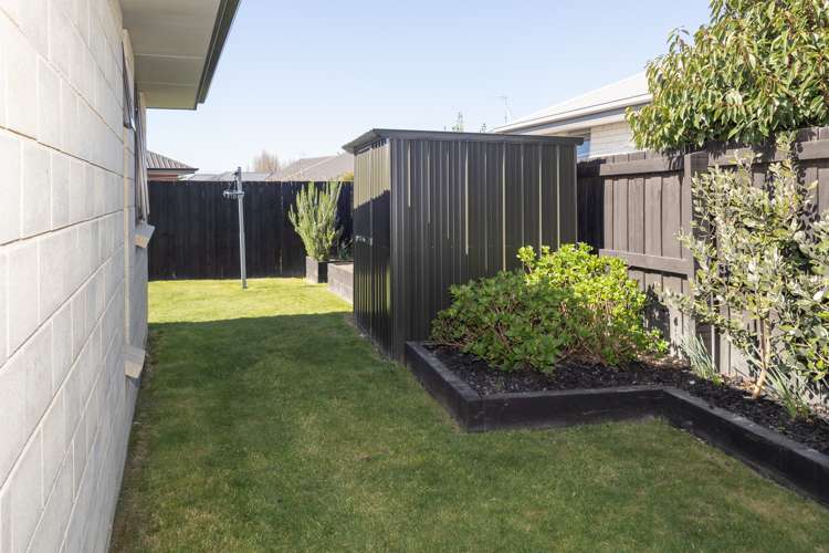 14 Magnolia Drive Netherby_22