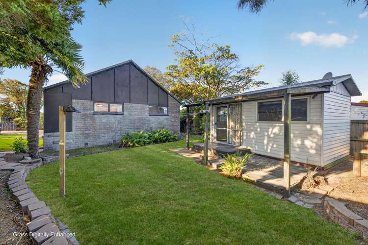 128 Rowses Road Aranui_15
