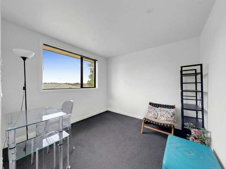 35 Pollard Drive 11385_11