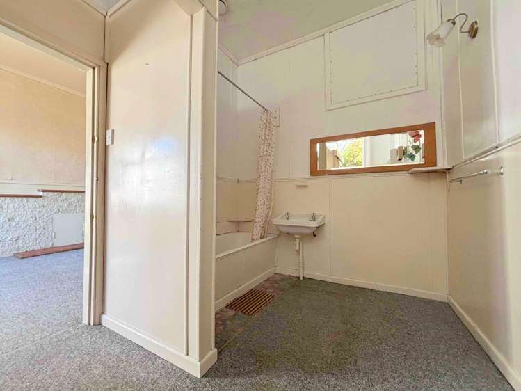 2/105 Grace Street Appleby_7