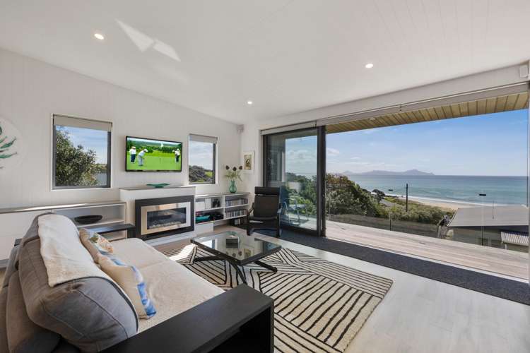 31 Taranga Road Langs Beach_6