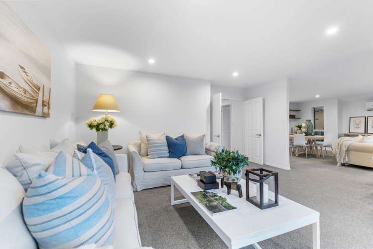 5 Gilders Grove Heathcote Valley_13