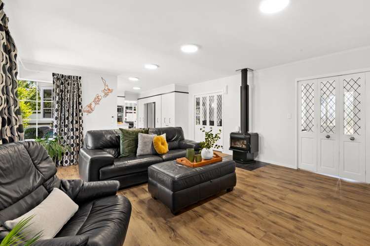 18 Birdwood Street Taradale_5