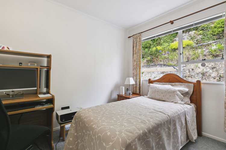 56 Fyvie Avenue Tawa_8