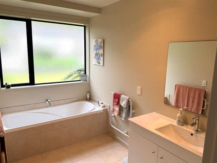 12a Cargill Road Barrytown_24