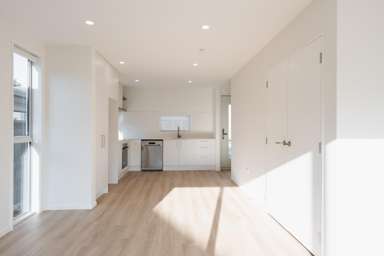 135 Grace Road_4