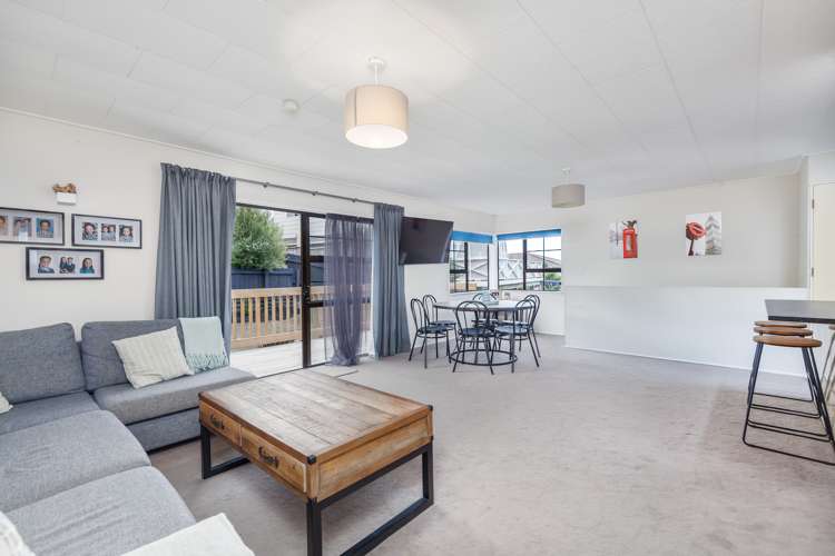 54b Polkinghorne Drive Manly_6