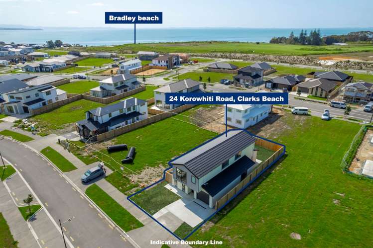 24 Korowhiti Road Clarks Beach_19