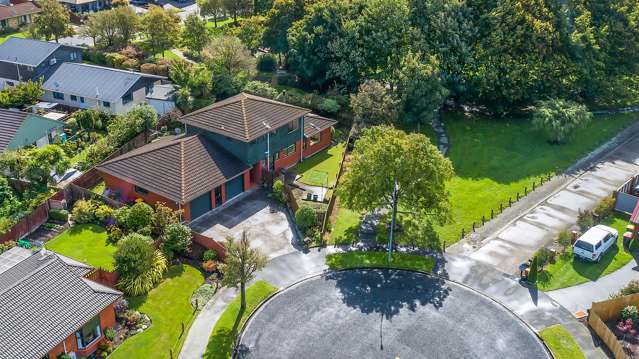 11 Langham Place Redwood_3