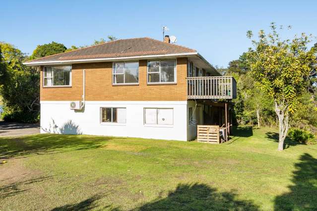 17 Waipuia Place Greenhithe_2