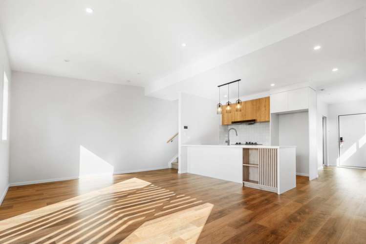 141B Browns Bay Road_5