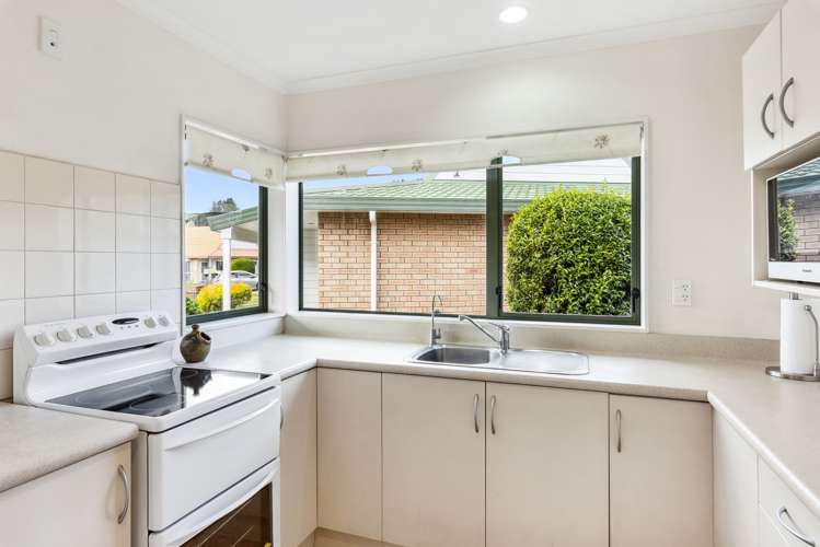 19/17 Redwood Close Paraparaumu_5