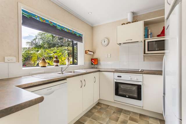 8 Harobed Place Manurewa_4