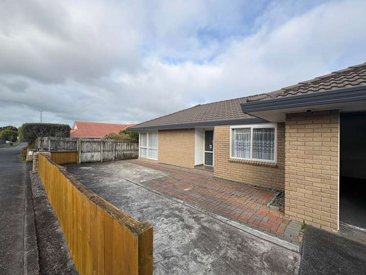 1/22 Penruddocke Road Half Moon Bay_17
