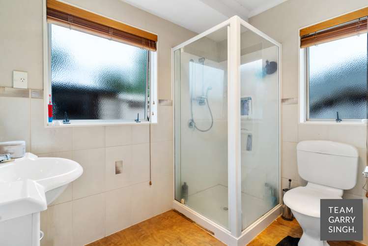 23 Castlehill Court Wattle Downs_8