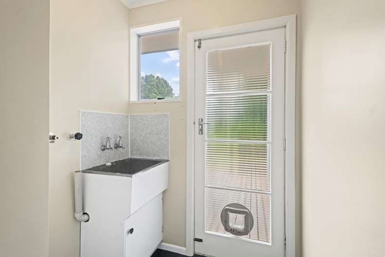 60 Kingswood Road Brookfield_15