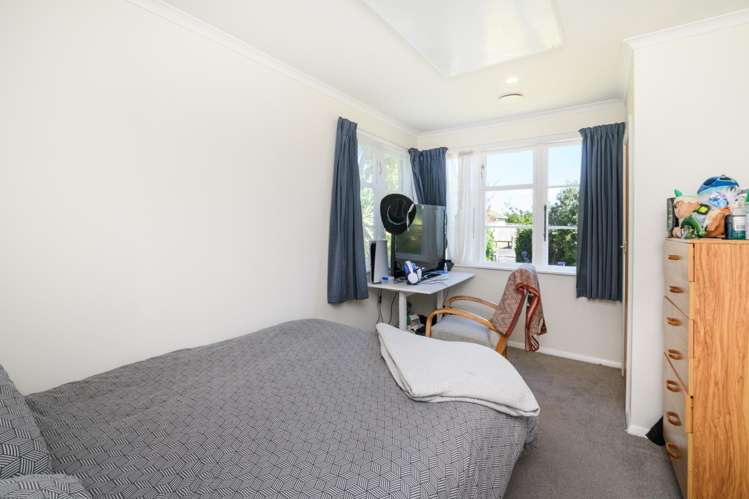 140 Rangiora Avenue Roslyn_14