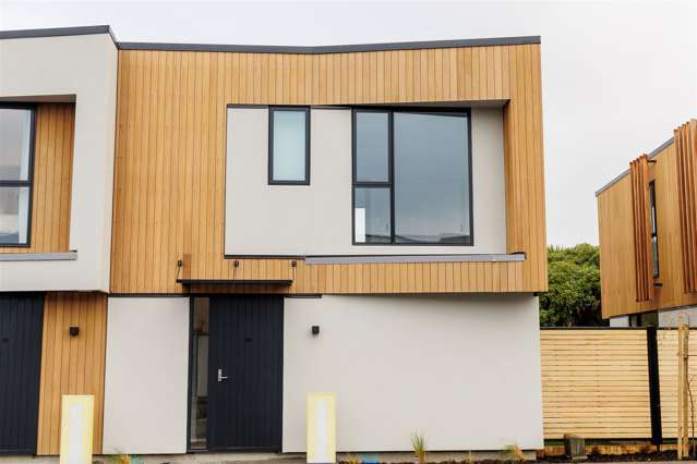 18/10 Trieste Way Paraparaumu_1