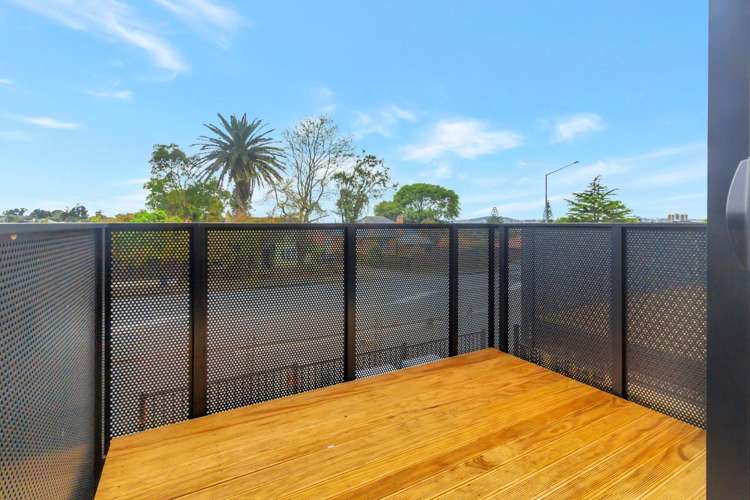 6/1 Fruitvale Road New Lynn_2