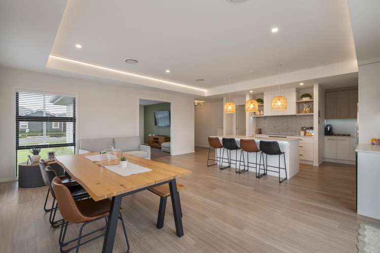 63 Atlantic Drive Fitzherbert_9