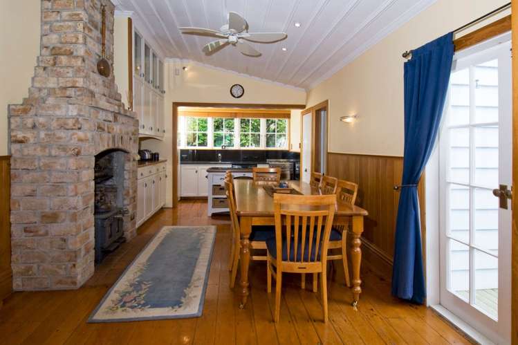 46 Bradbury Road Botany Downs_6