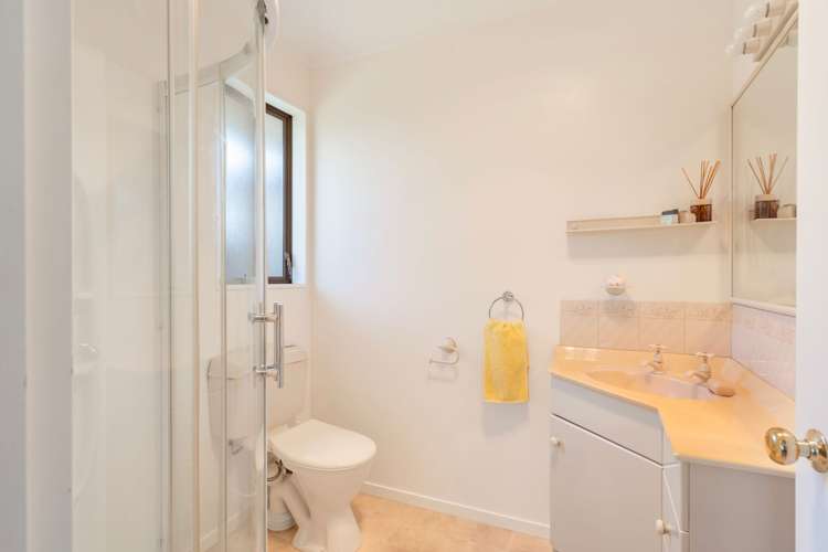 32 Masefield Street Stoke_15