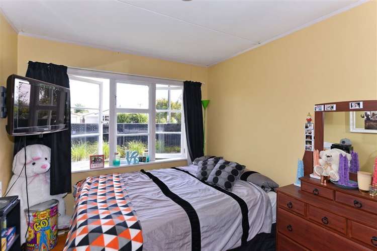 1/37 Polstead Road Stoke_7