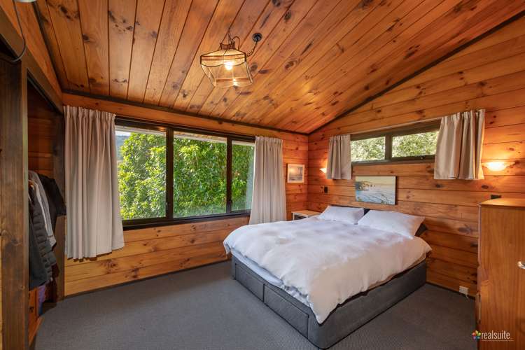 30 Korau Grove Stokes Valley_10