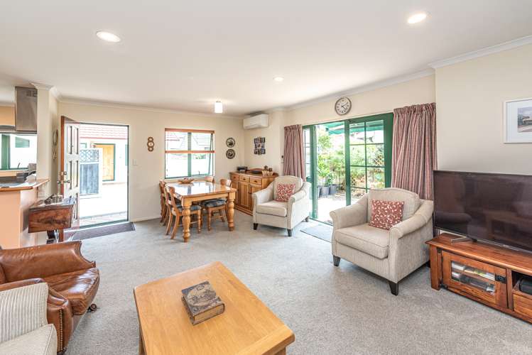 7b Saint Georges Gate Wanganui Central_7