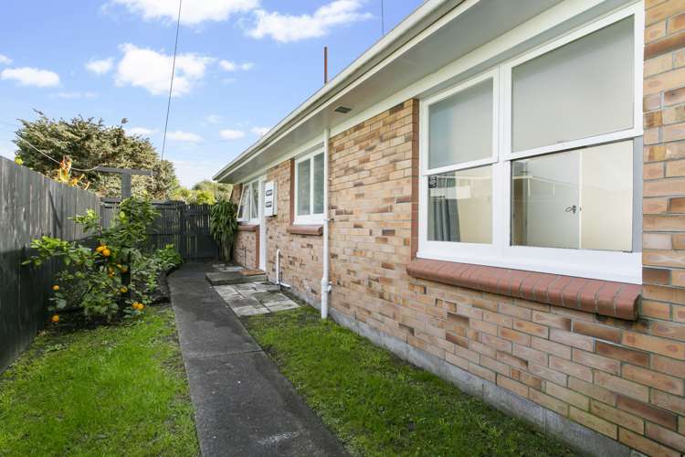 2/3 Alford Street Waterview_14