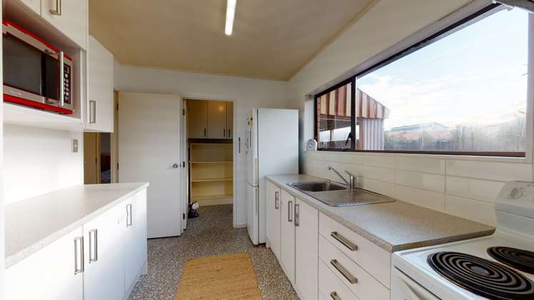 2/9 Ciprian Place Henderson_6