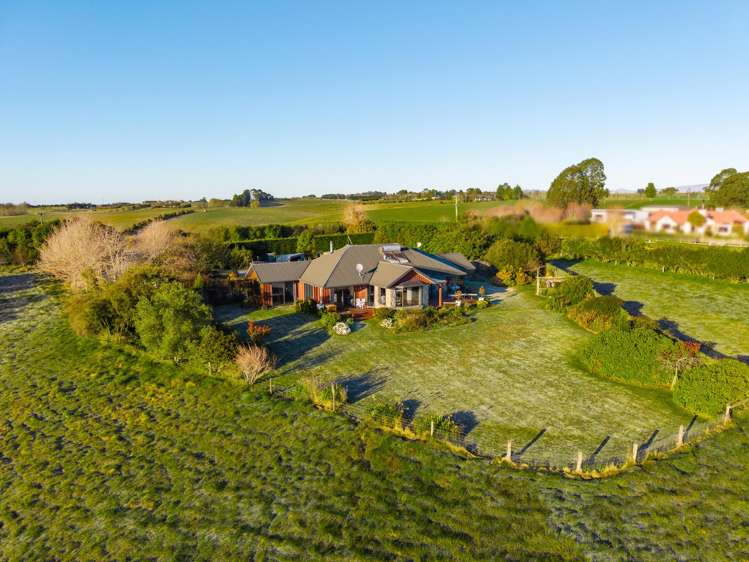 986 Rolling Ridges Road Levels Valley_17