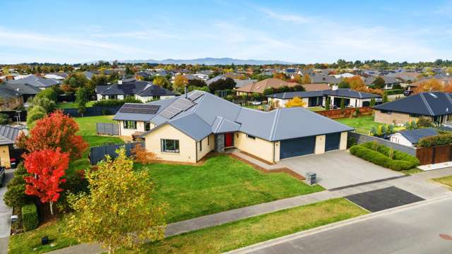 Space, Comfort & Family Living on 1440sqm