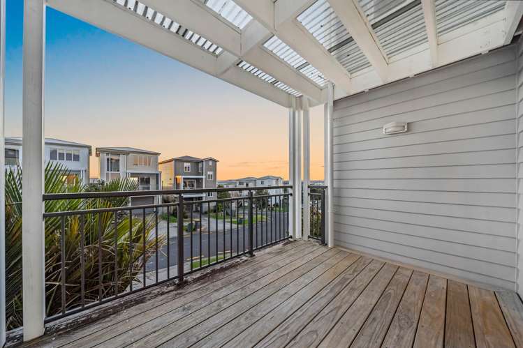 12 Panakenake Way Flat Bush_22